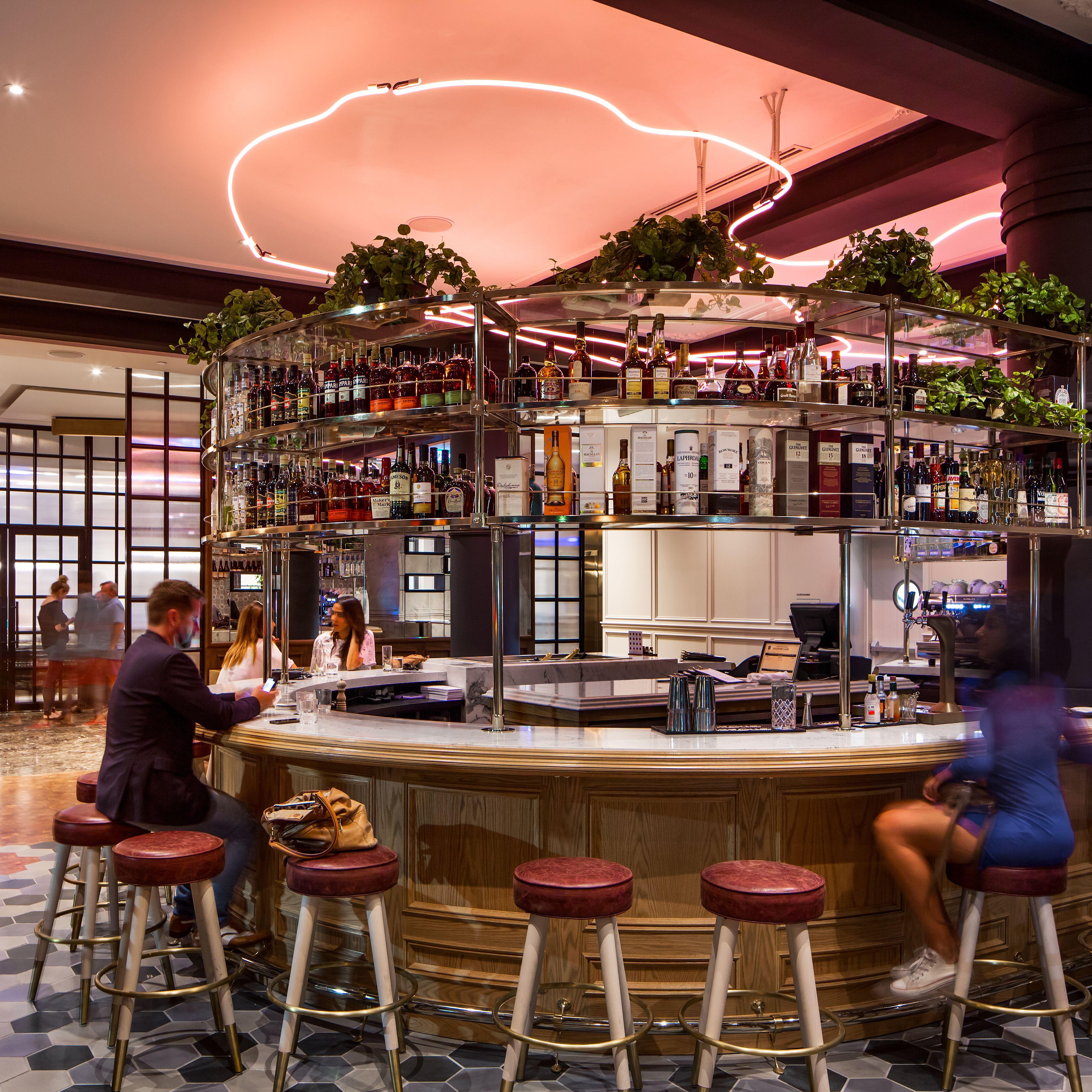 The Broadview Hotel Toronto | Rooftop Bar Views * Rated 8.6
